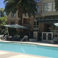 コミカレ時のアパートのプール