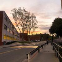 キャンパスの空