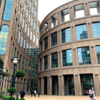 バンクーバーの市民図書館