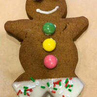 クリスマス時期によく売ってるジンジャークッキー