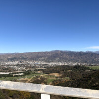 ハリウッドサインでハイキングの途中の景色